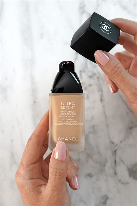 chanel le teint ultra 40 beige|chanel ultra le teint review.